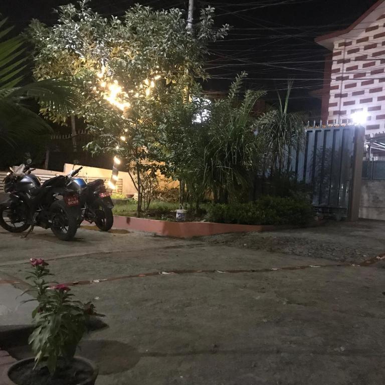 Hidden Leaf Bed & Breakfast Lalitpur Dış mekan fotoğraf